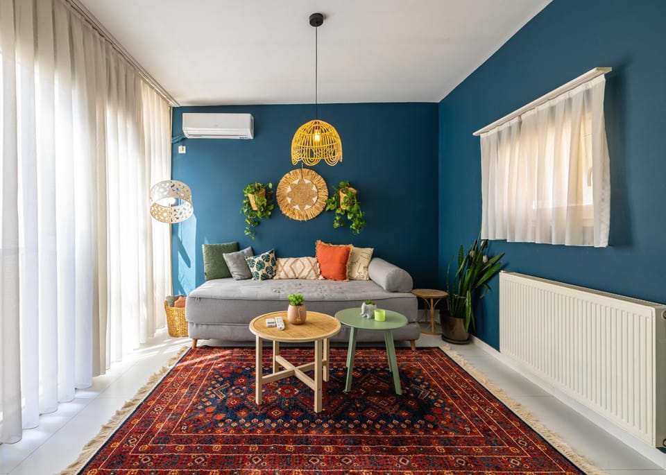 Living room, Seating area, air conditioner