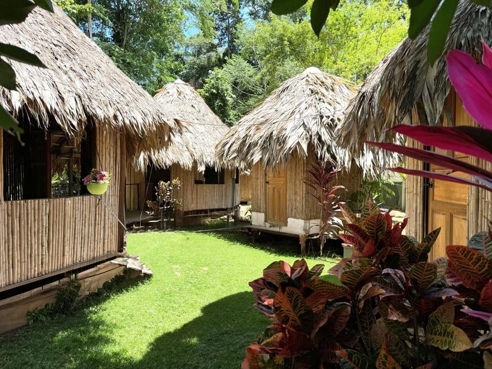 Tiki-Ti Tahitian Style Bungalows House in Panama