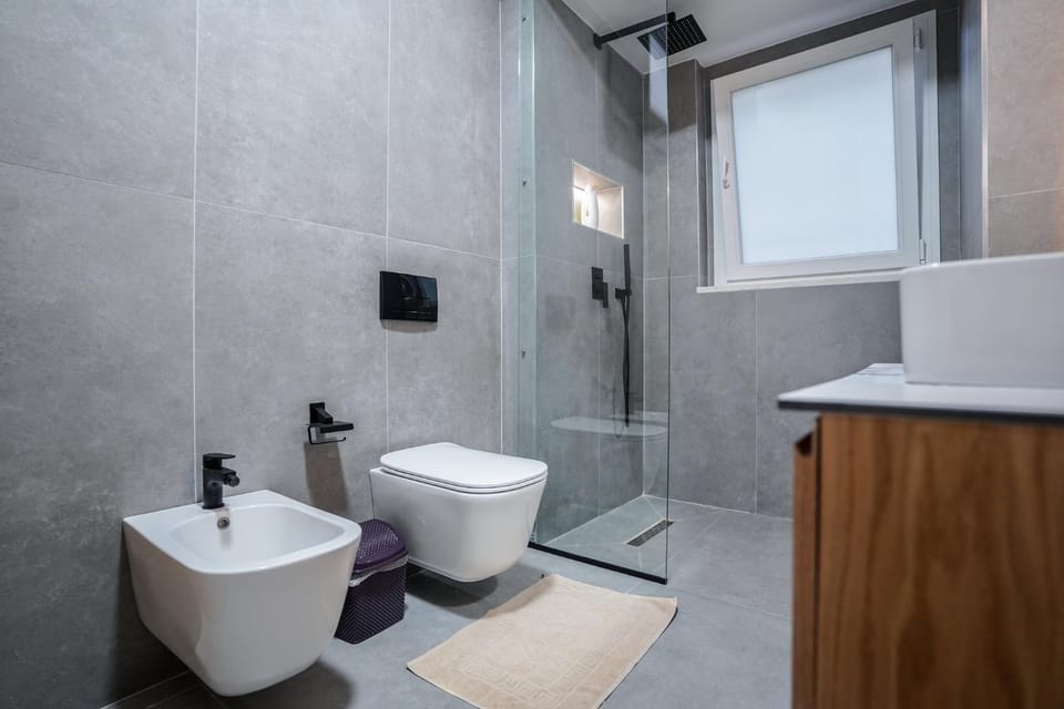 Shower, Toilet, Bathroom, bidet