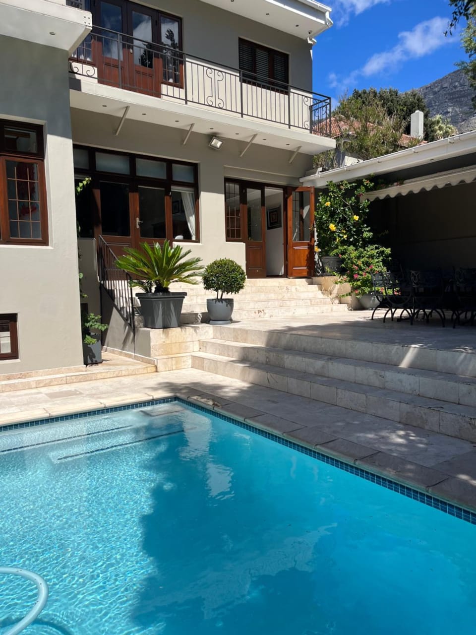 Patio, Balcony/Terrace, Swimming pool, sunbed