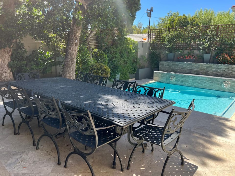 Patio, Dining area, Swimming pool