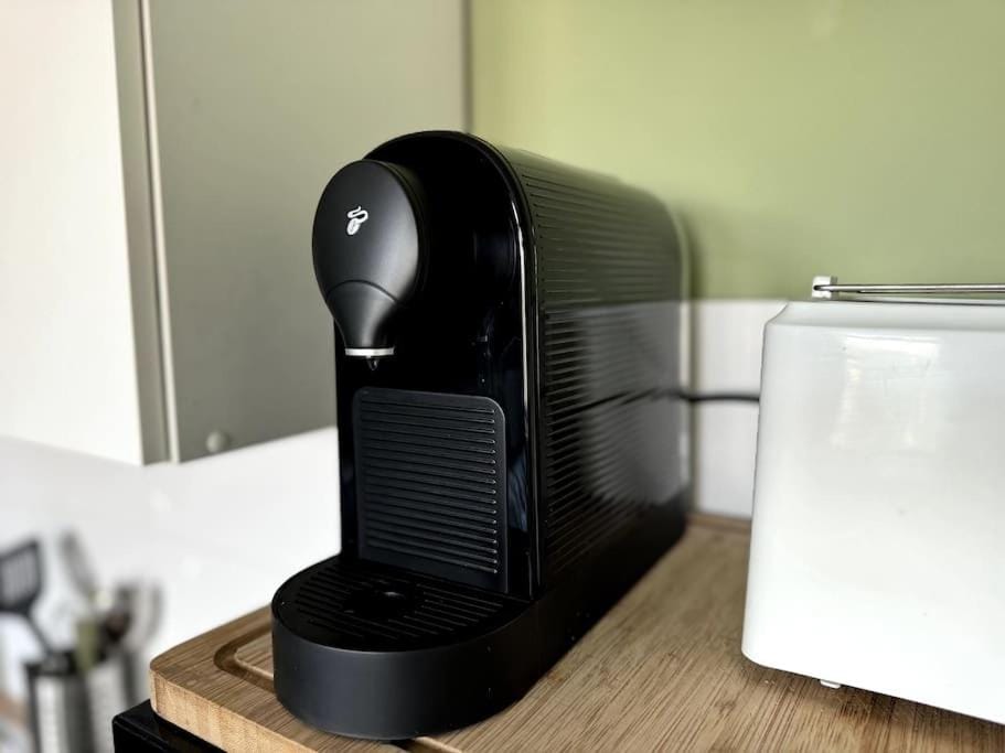 Coffee/tea facilities, Kitchen or kitchenette