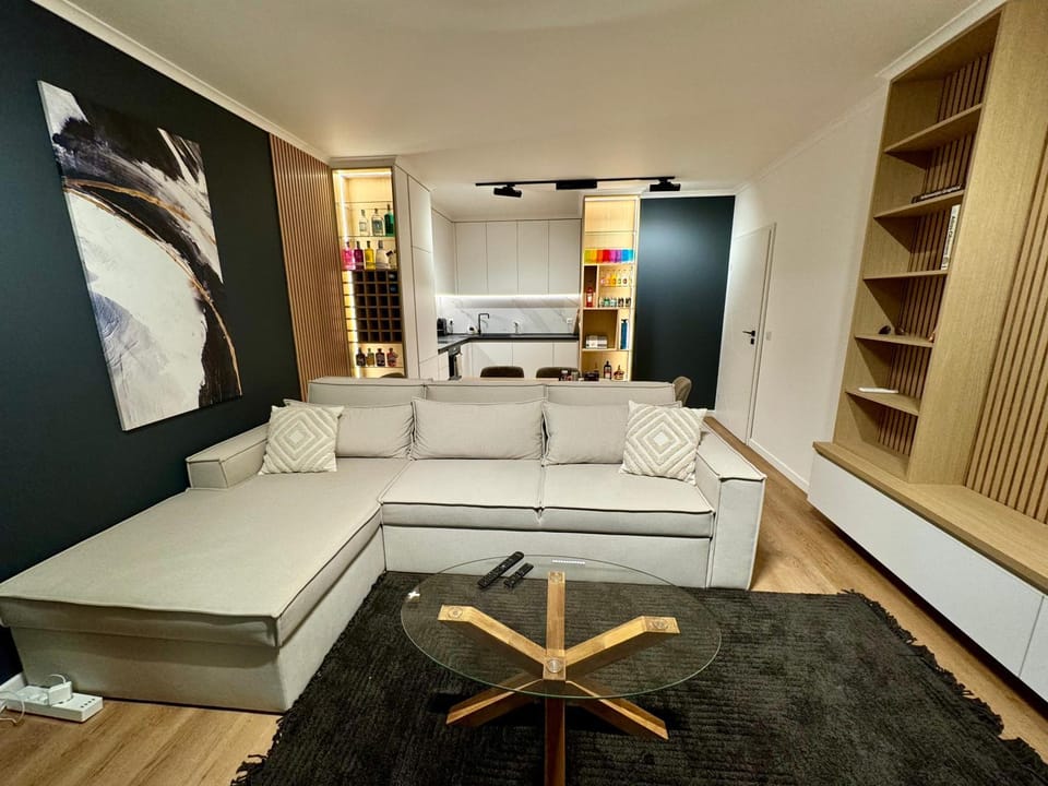 Seaview Smart Home 2 Apartment in Varna