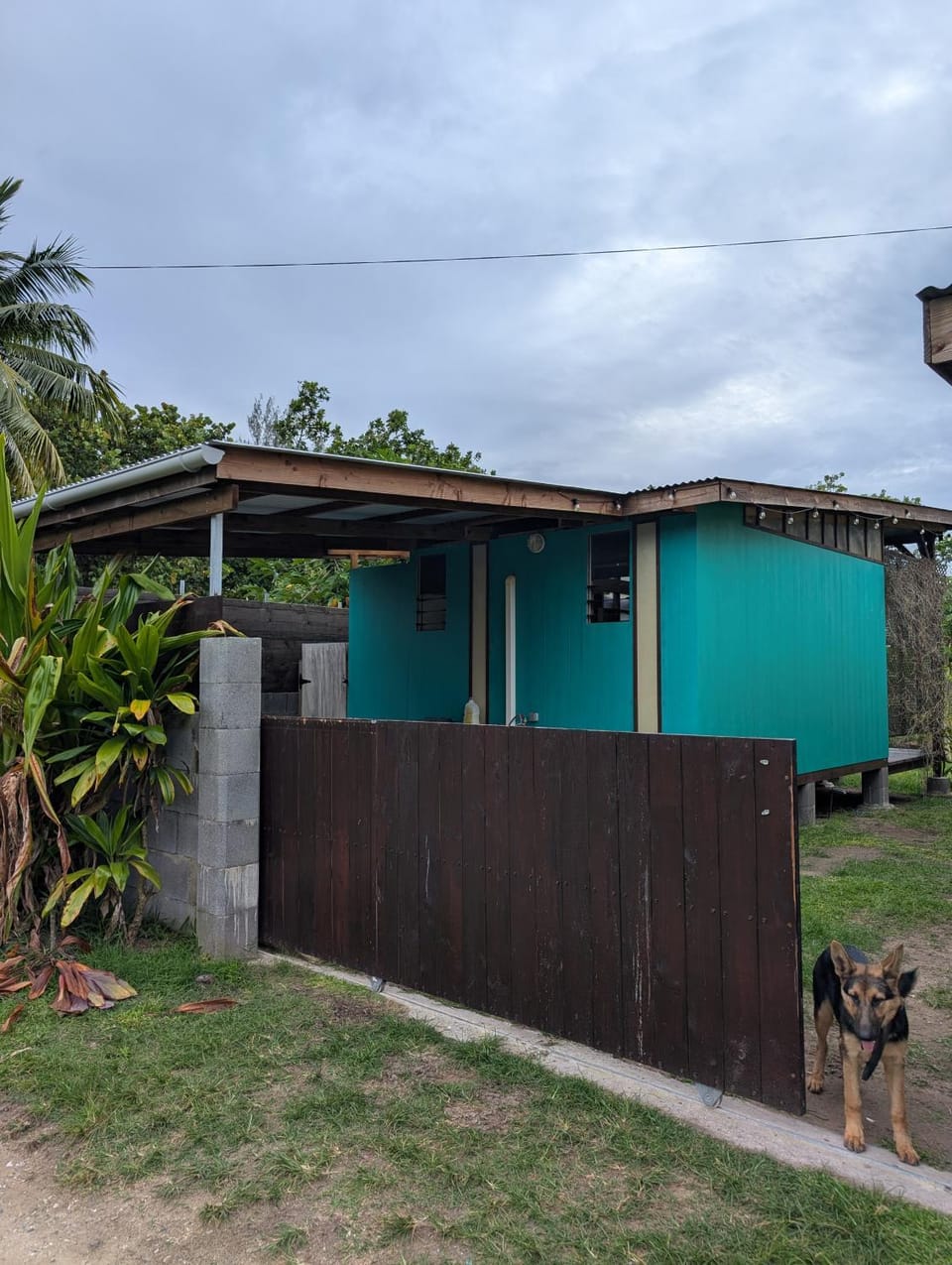 Vaianae Sands Nature lodge in Moorea-Maiao