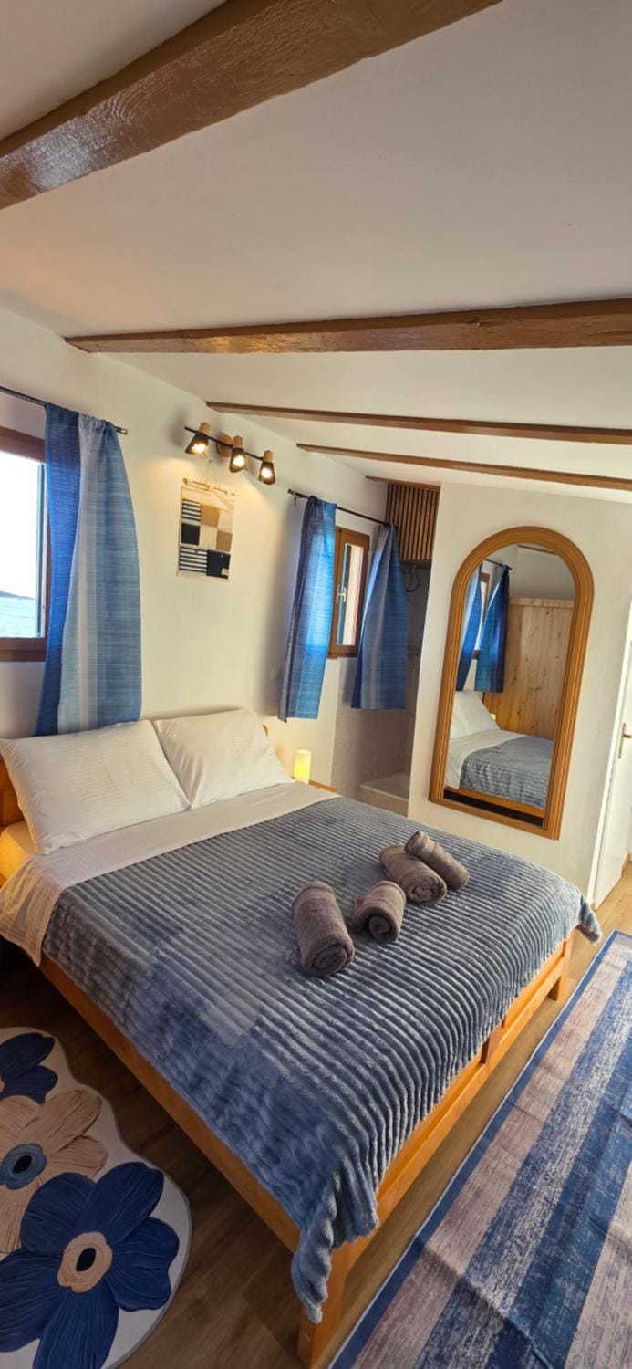 Quirky Robinzon Soline House in Dubrovnik-Neretva County