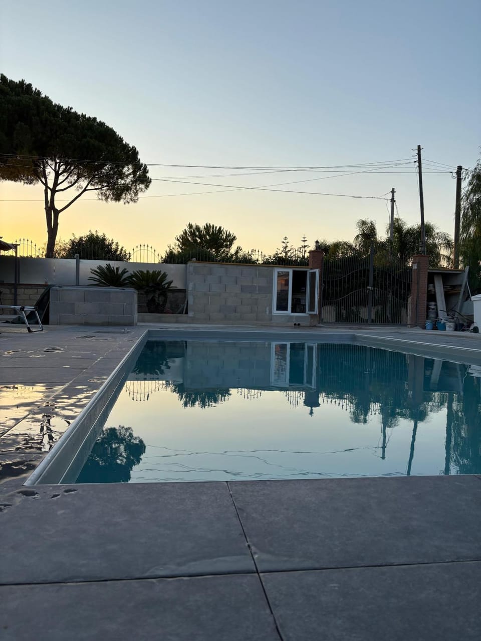 Swimming pool