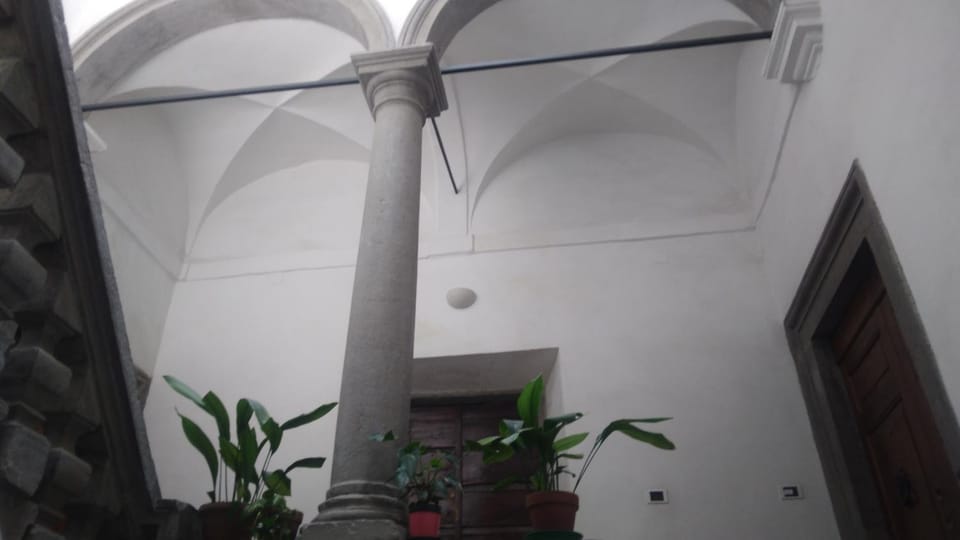 Staff, Inner courtyard view