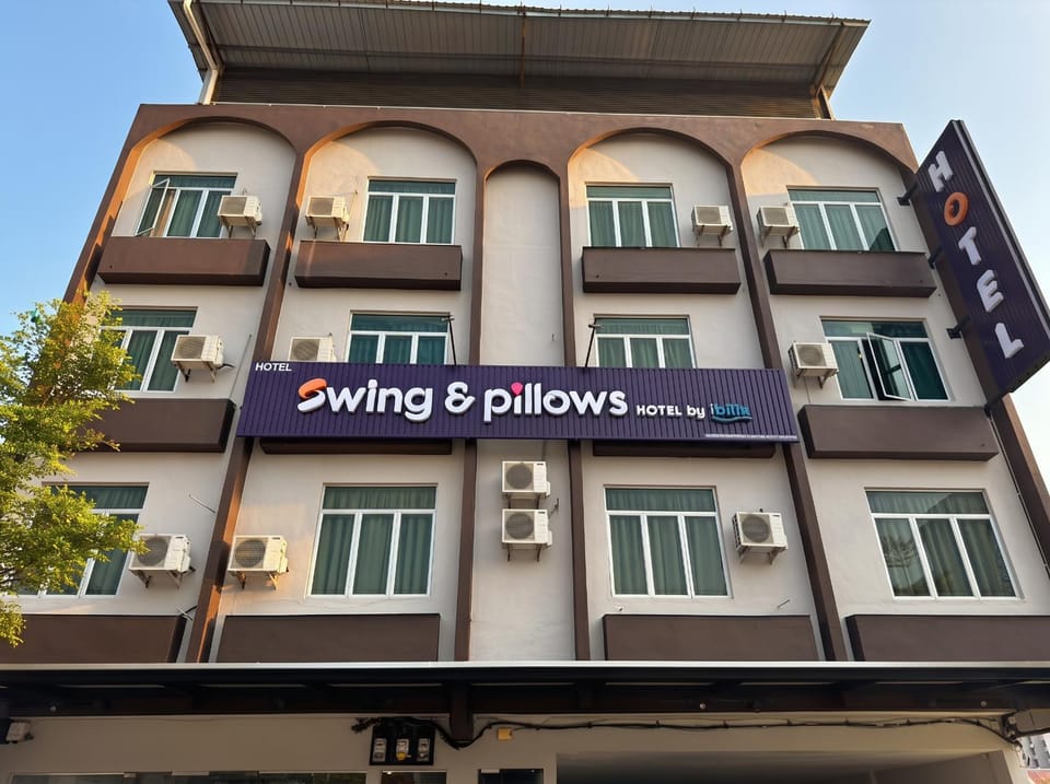 Swing & Pillows - Klebang, Melaka Hotel in Malacca
