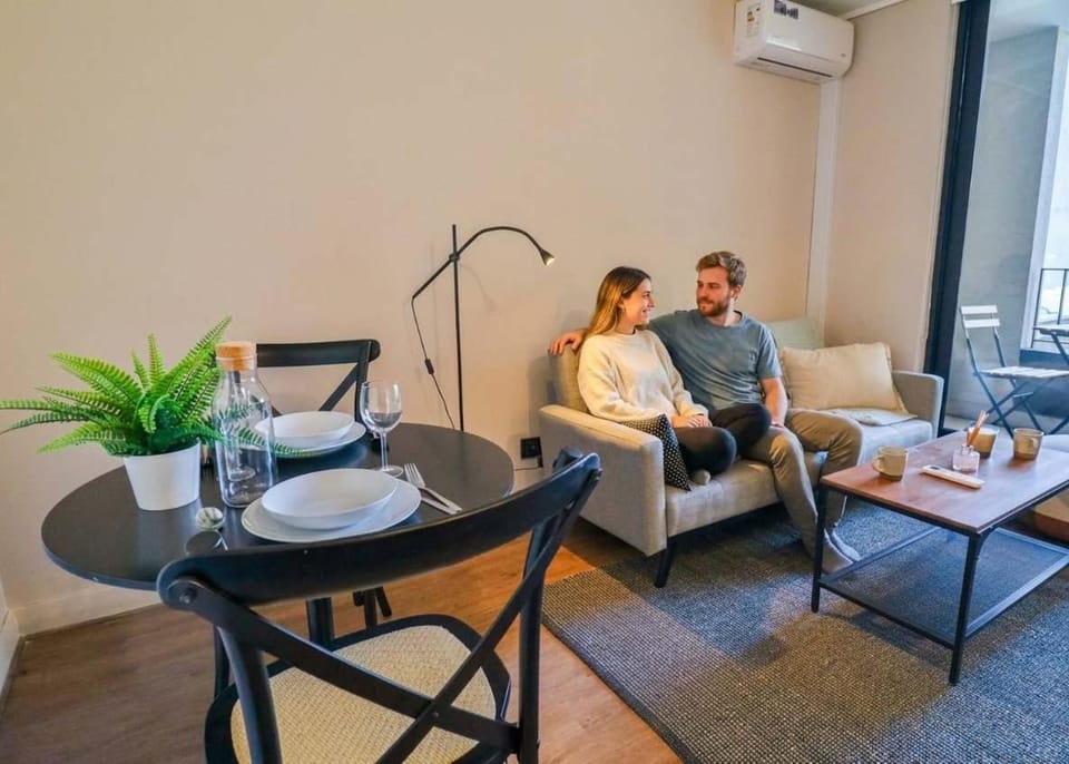 HOM l Wifi Cerca del Estadio Nacional Calefacción Estacionamiento Apartment in Santiago