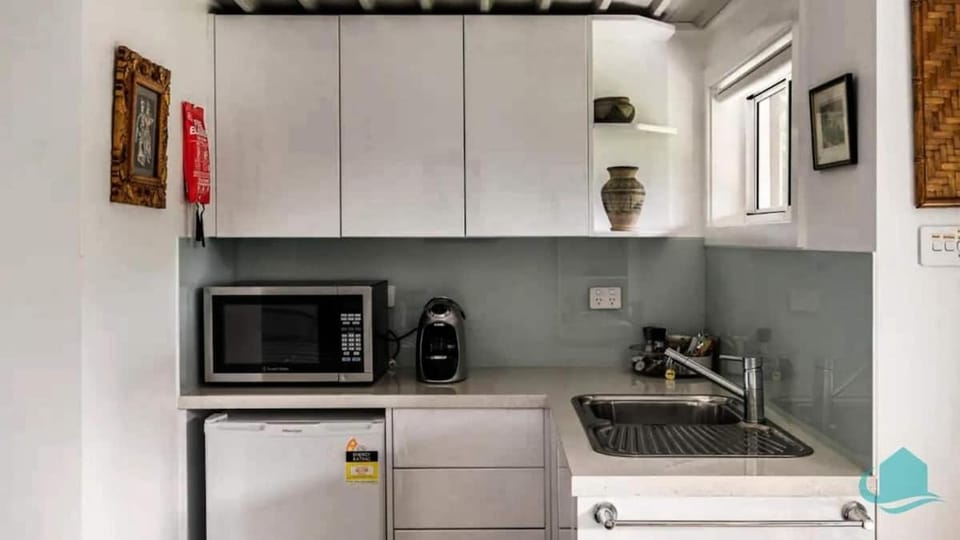 Caves Cottage Guest Suite - Perfect for couples Apartment in Swansea