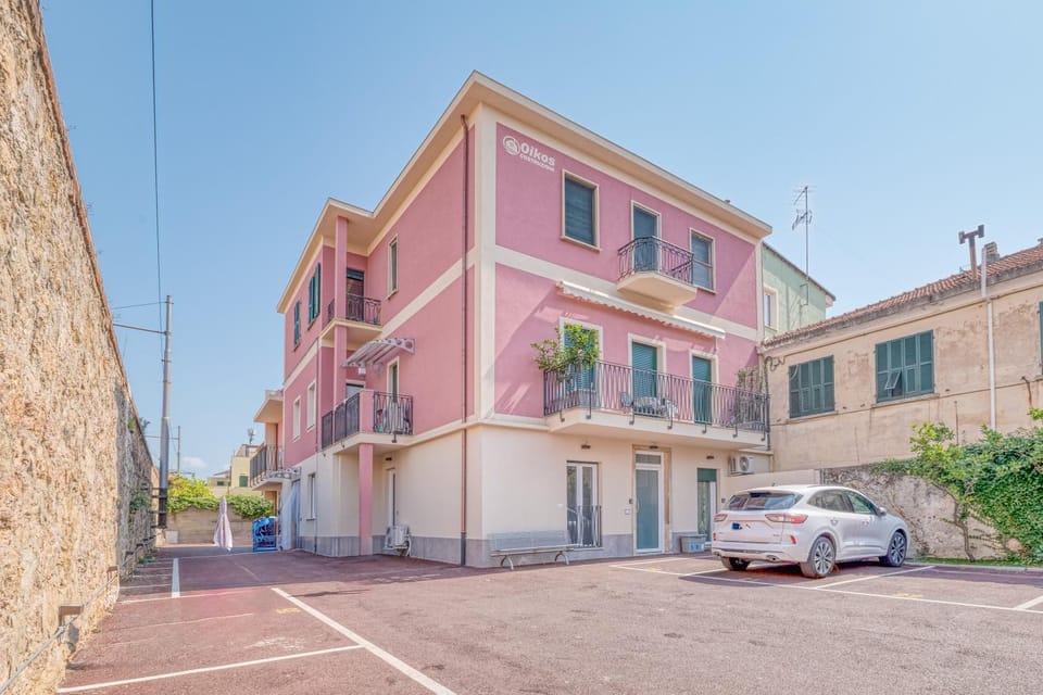 Property building, Parking