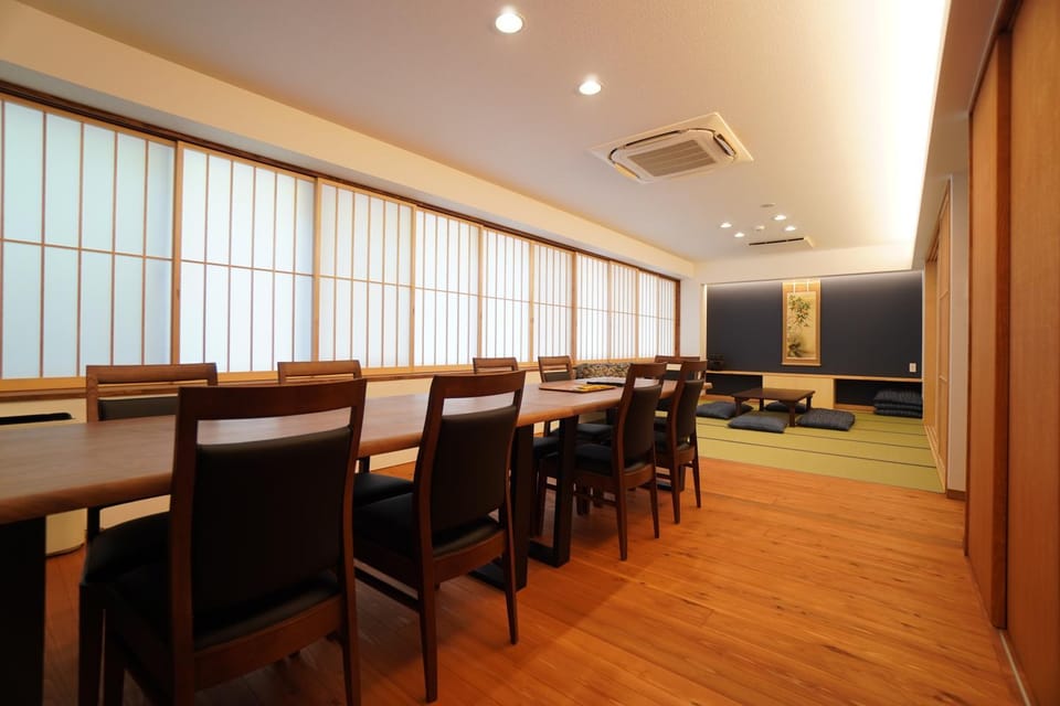 Bird Hostel Palace Side Suite Apartment in Kyoto