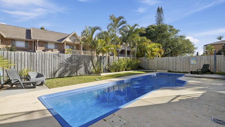 Garden, Other, Swimming pool, sunbed
