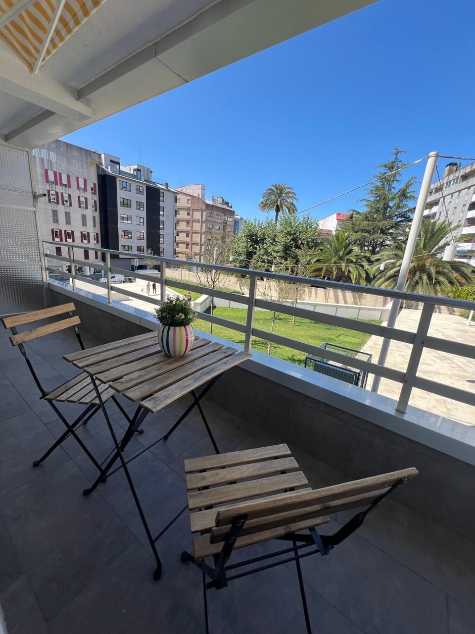 View (from property/room), Balcony/Terrace, City view