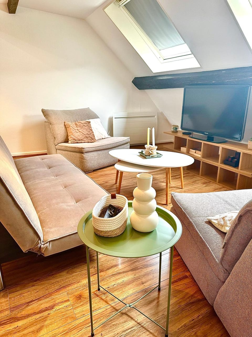 Communal lounge/ TV room, TV and multimedia, Living room