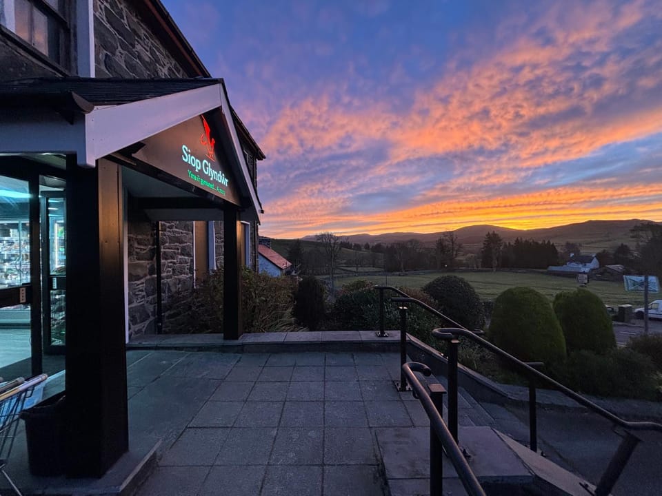 Llety Glyndwr - Bunkhouse Hostel in Trawsfynydd
