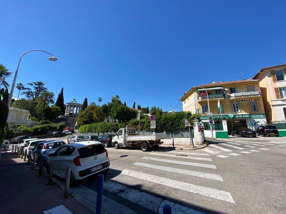 Property building, Neighbourhood, Street view, Location
