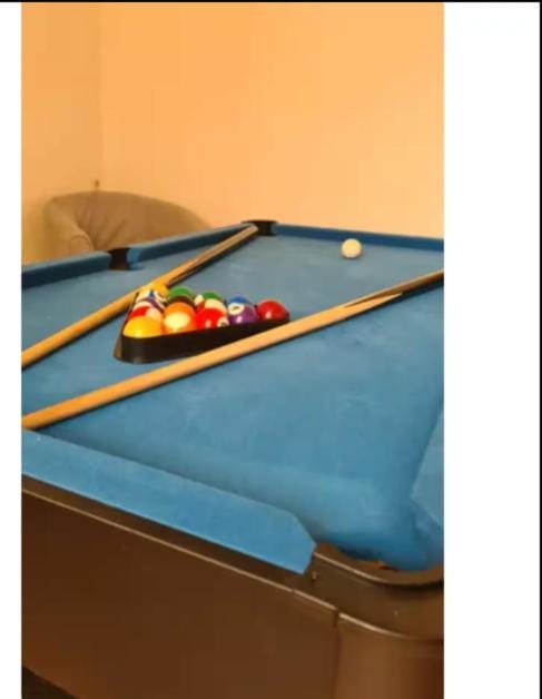 Grand gîte 150 m2 - 4 chambres - Salle de jeux avec billard et fléchettes House in Wallonia, Belgium