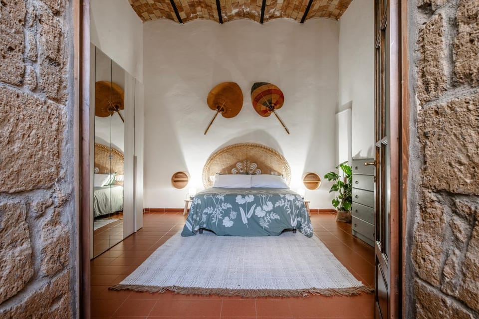 Property building, Living room, Bedroom