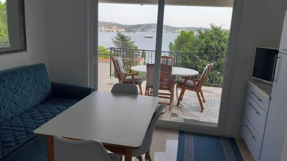 View (from property/room), Living room, Sea view