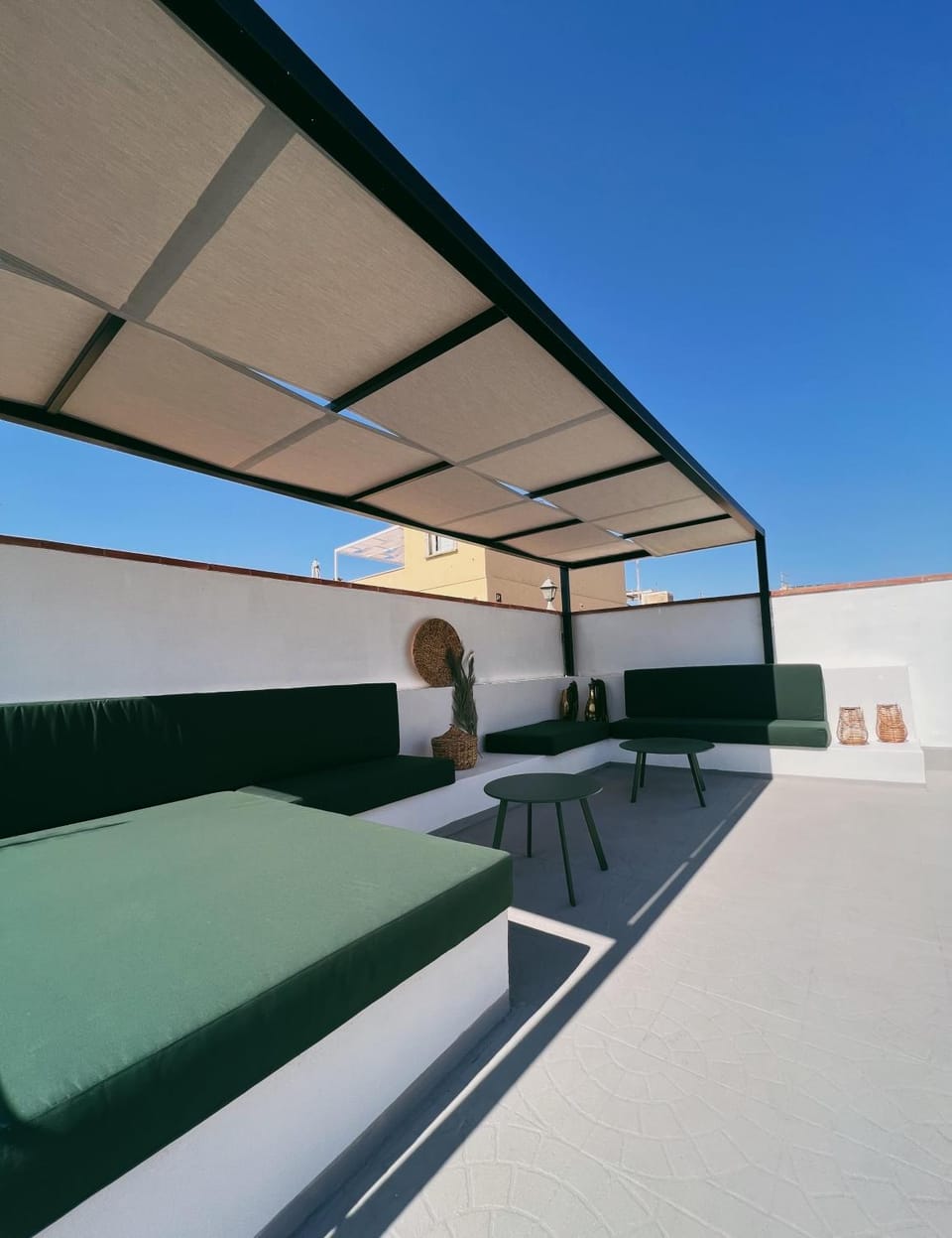 Balcony/Terrace, Balcony/Terrace