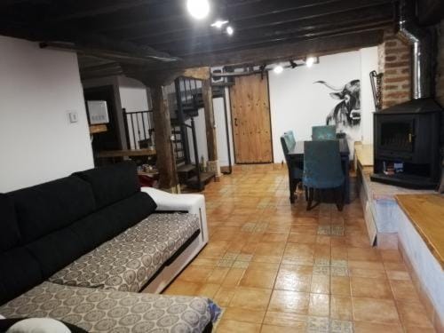 TV and multimedia, Living room, fireplace