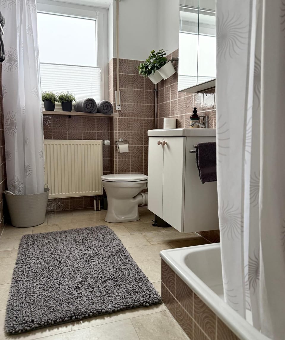 Toilet, Bathroom