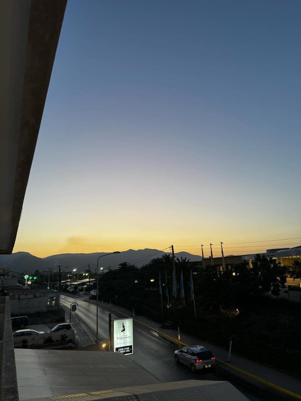 Neighbourhood, Mountain view, Sunset