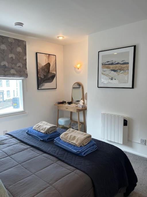 Artizana Suite - Luxury Village Location and Parking Apartment in England