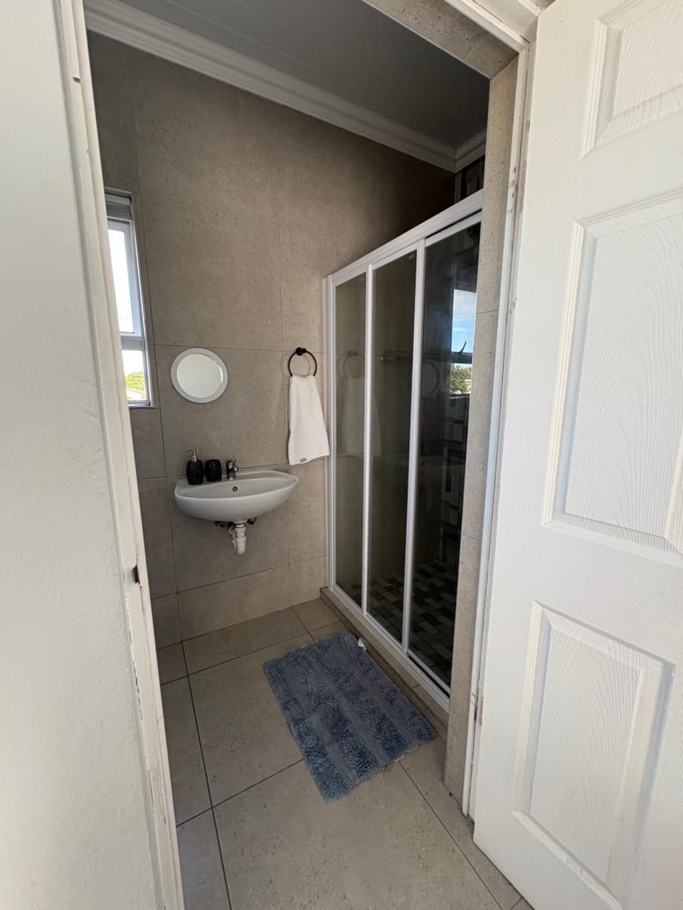 Ash Villers Apartment in Port Elizabeth