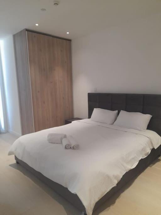 360 Nicosia-2 Bedroom City Tower Apartment in Nicosia City