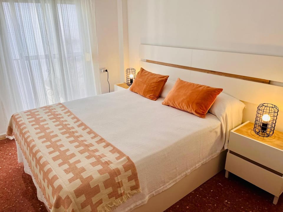 Sol Life Apartment in Seville