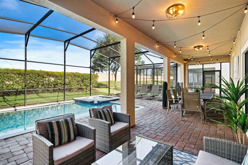 1467 Rolling Fairway Drive House in Four Corners