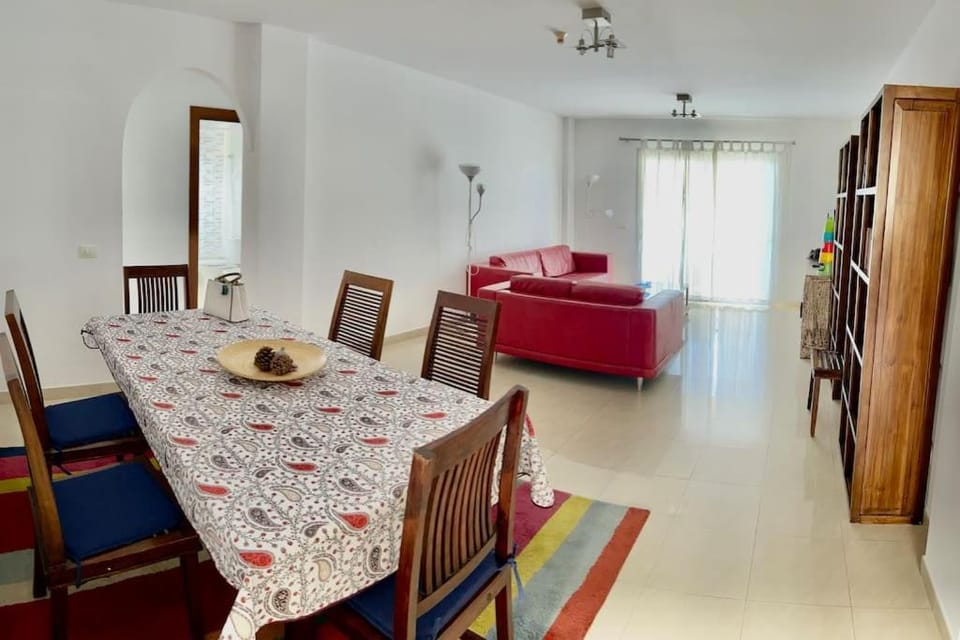 Sun Paradise Beach, WiFi, Sea Views, and Pool Apartment in Canary Islands
