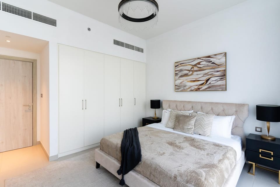 Dubai Creek - Bright & Beautiful 1BR in The Cove Apartment in Dubai