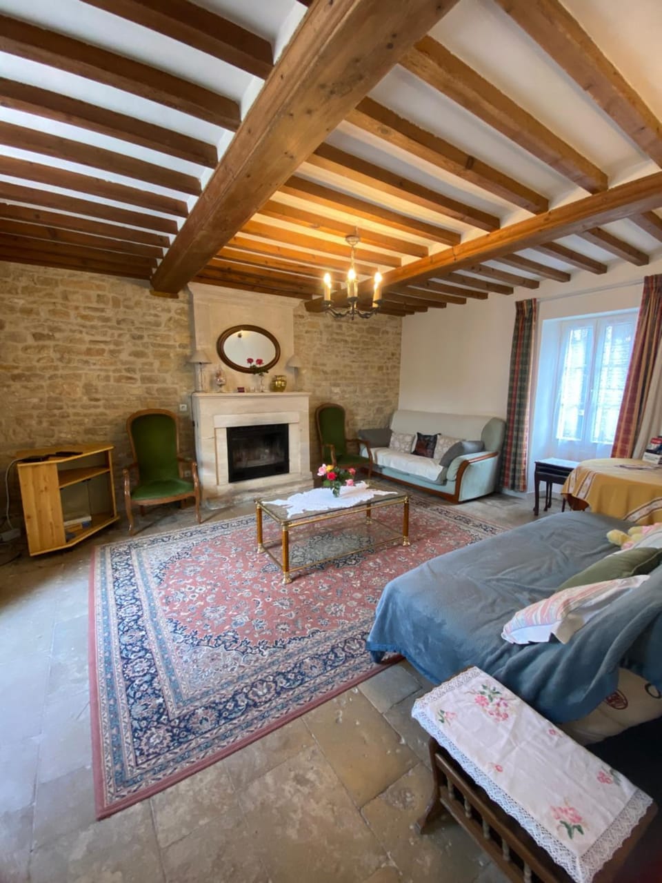 Communal lounge/ TV room, Living room, Seating area