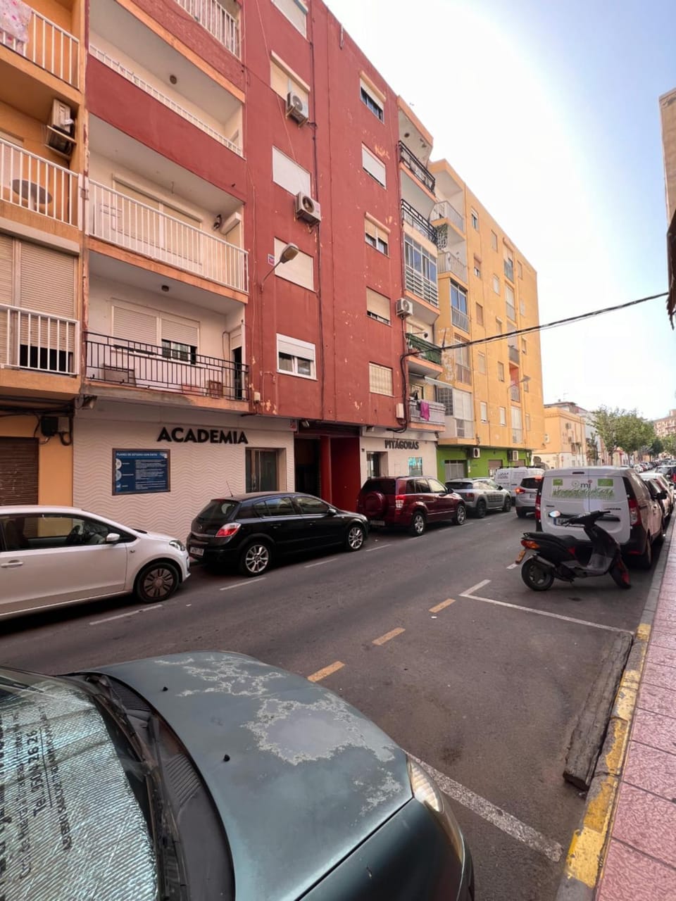 Property building, Location