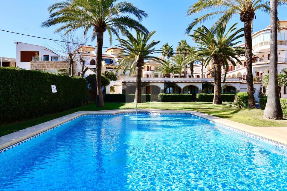 Ático en primera línea de playa en Javea Apartment in Marina Alta