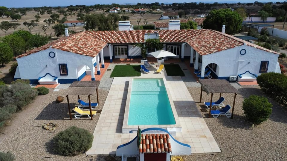 Monte do Sobreiro House in Santarém District, Portugal