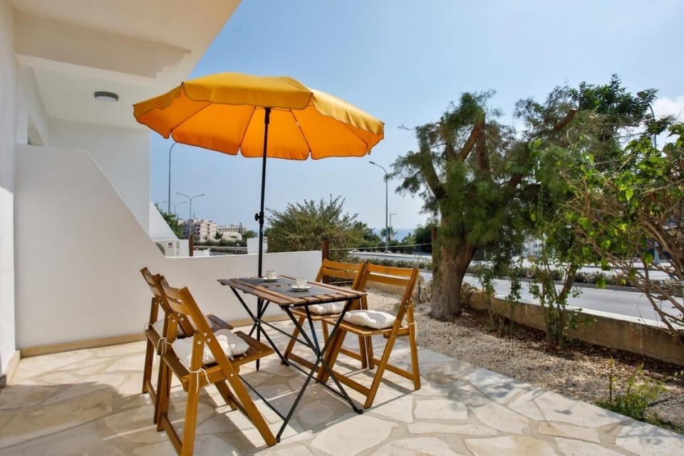 Garden, Balcony/Terrace