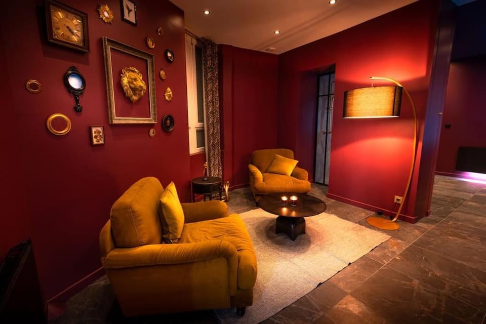LOVE ROOM LORIENT LoveLoft L'Escapade Romantique Apartment in Lorient