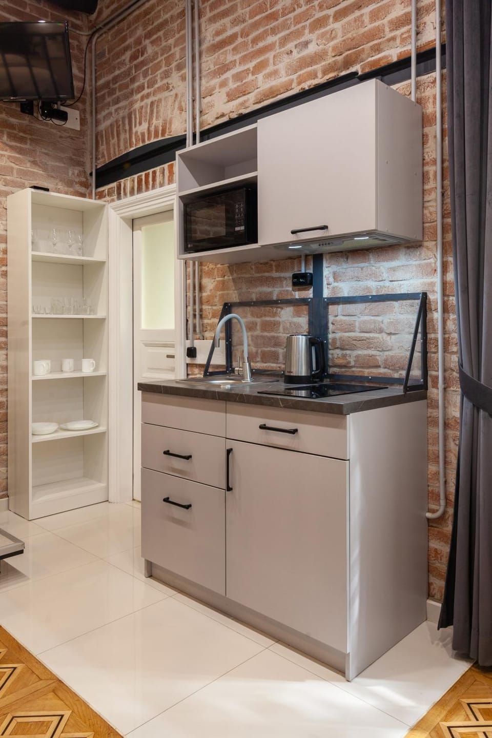 Kitchen or kitchenette, stove