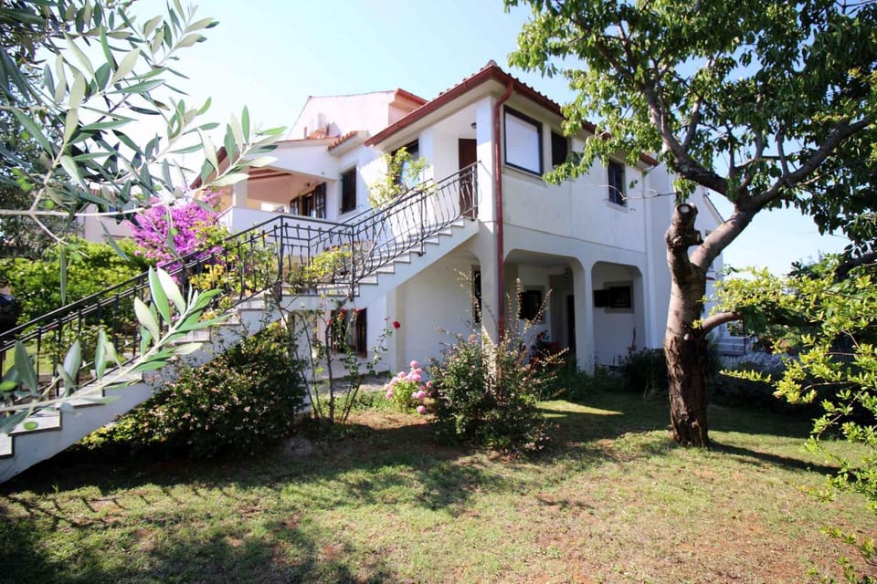 Property building, Summer