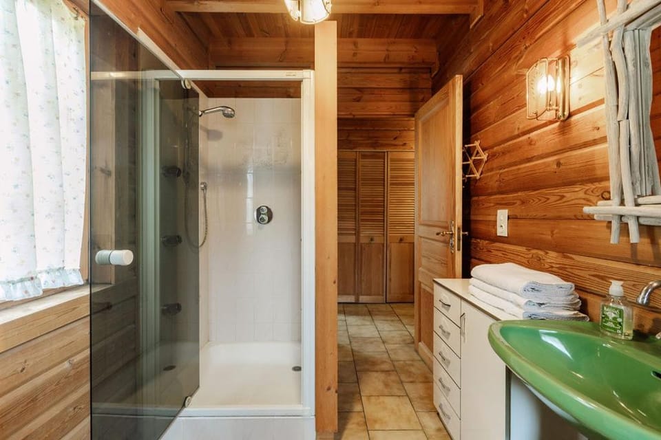 Chalet Henri, Montriond ideal familles Chalet in Montriond