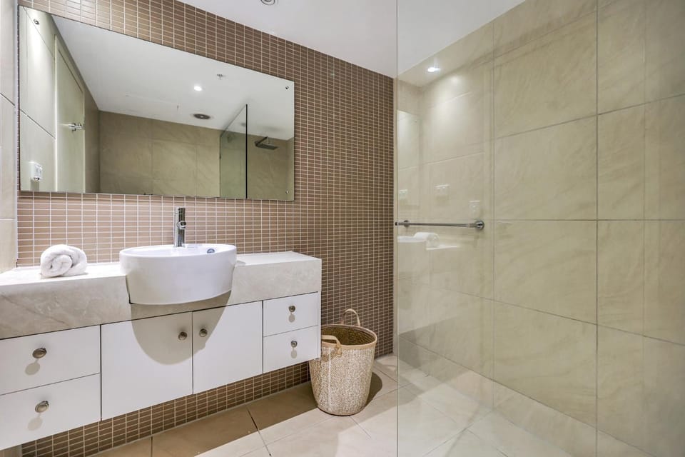 Luxury in Litchfield Street - Heart of the CBD Apartment in Darwin
