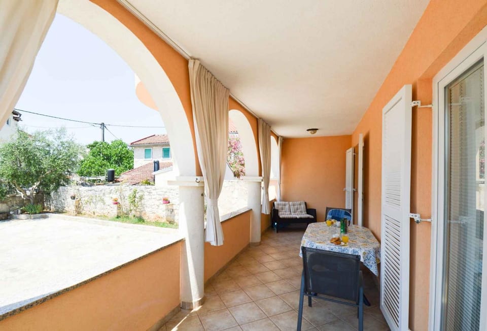 Summer, Balcony/Terrace