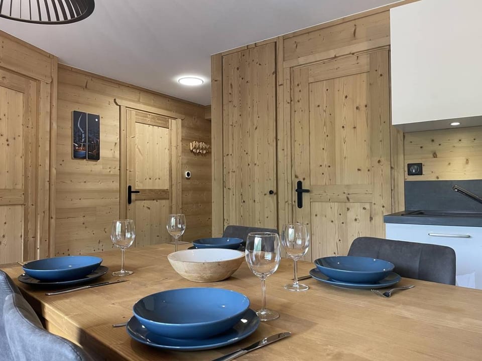 Appartement 4 personnes de standing au coeur du village Apartment in Saint-Sorlin-d'Arves