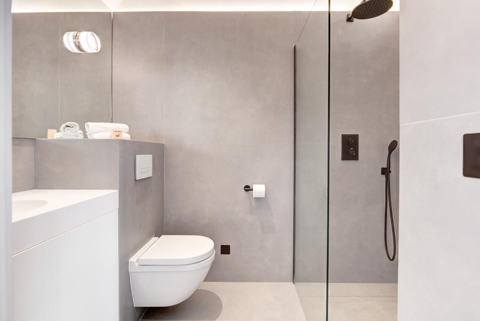 Upstays Sea View 25m2 Studio Palais Apartment in Cannes