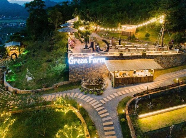 Green farm home & coffee Luxury tent in Vietnam
