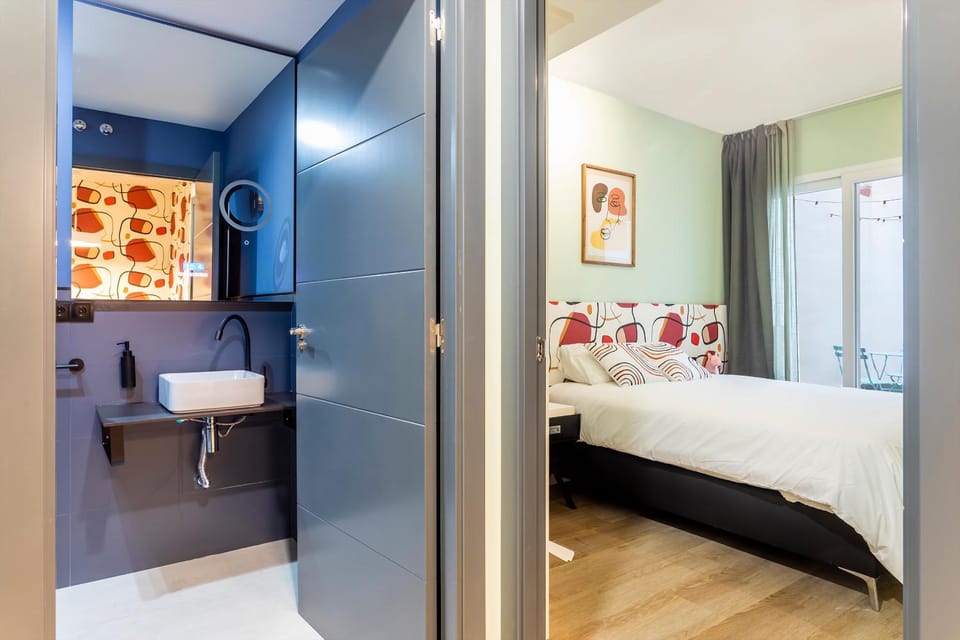 Bathroom, Bedroom